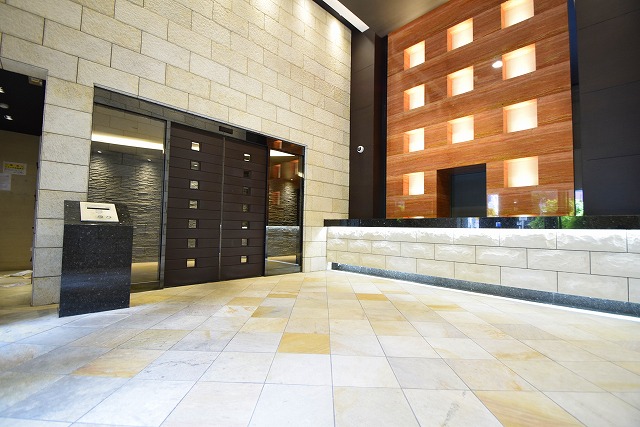 建物エントランス