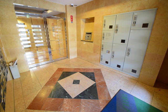 建物エントランス