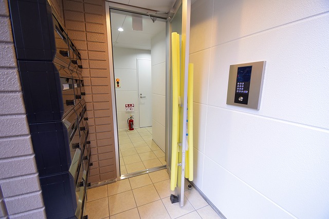 建物エントランス