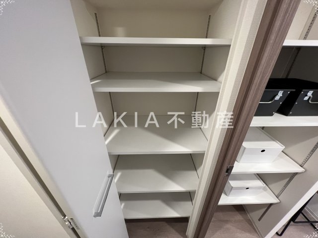 収納