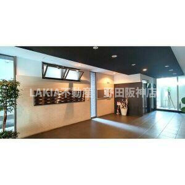 建物エントランス