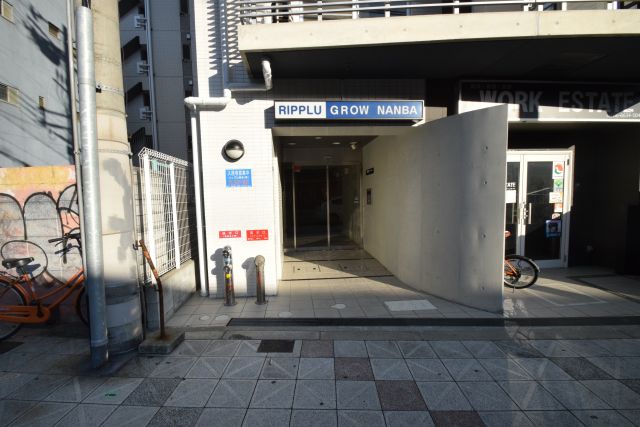 建物エントランス