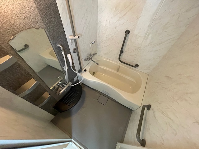 シャワールーム