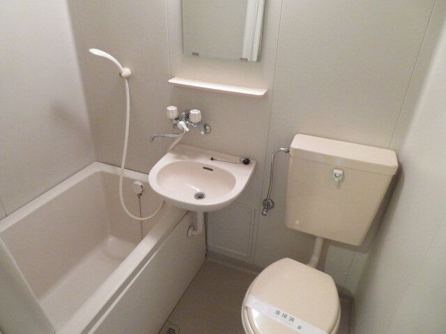 シャワールーム