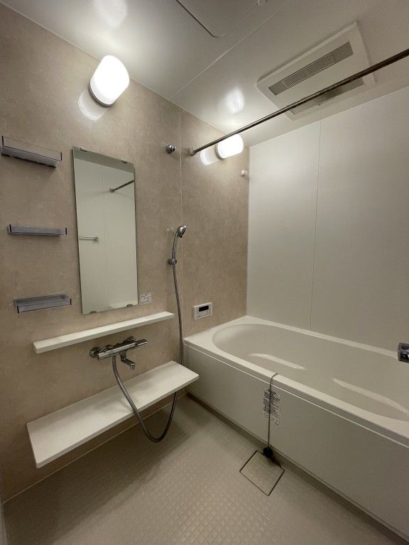 シャワールーム