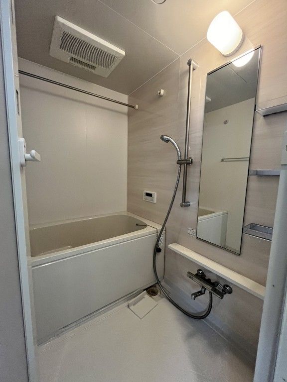 シャワールーム