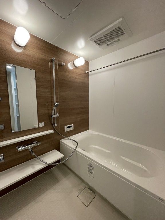 シャワールーム