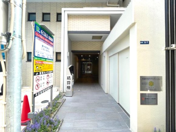 建物エントランス