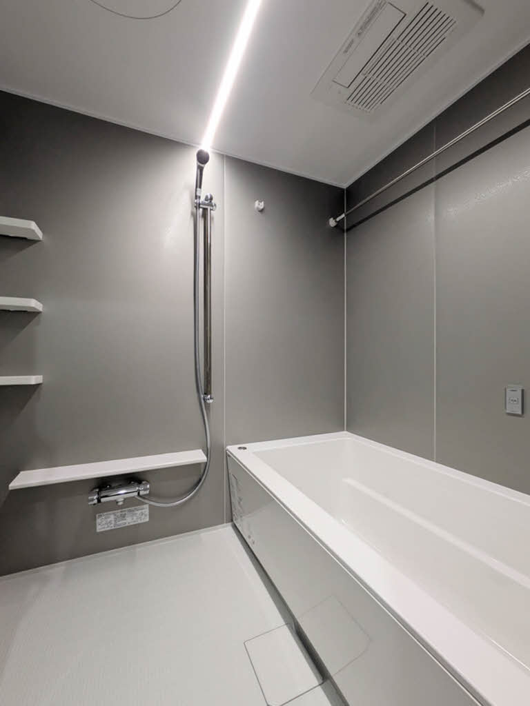 シャワールーム