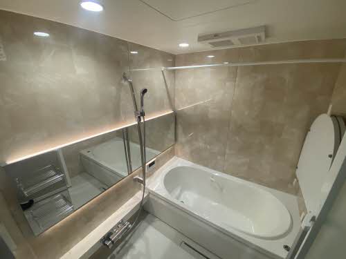 シャワールーム