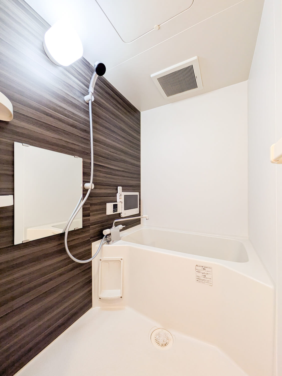 シャワールーム