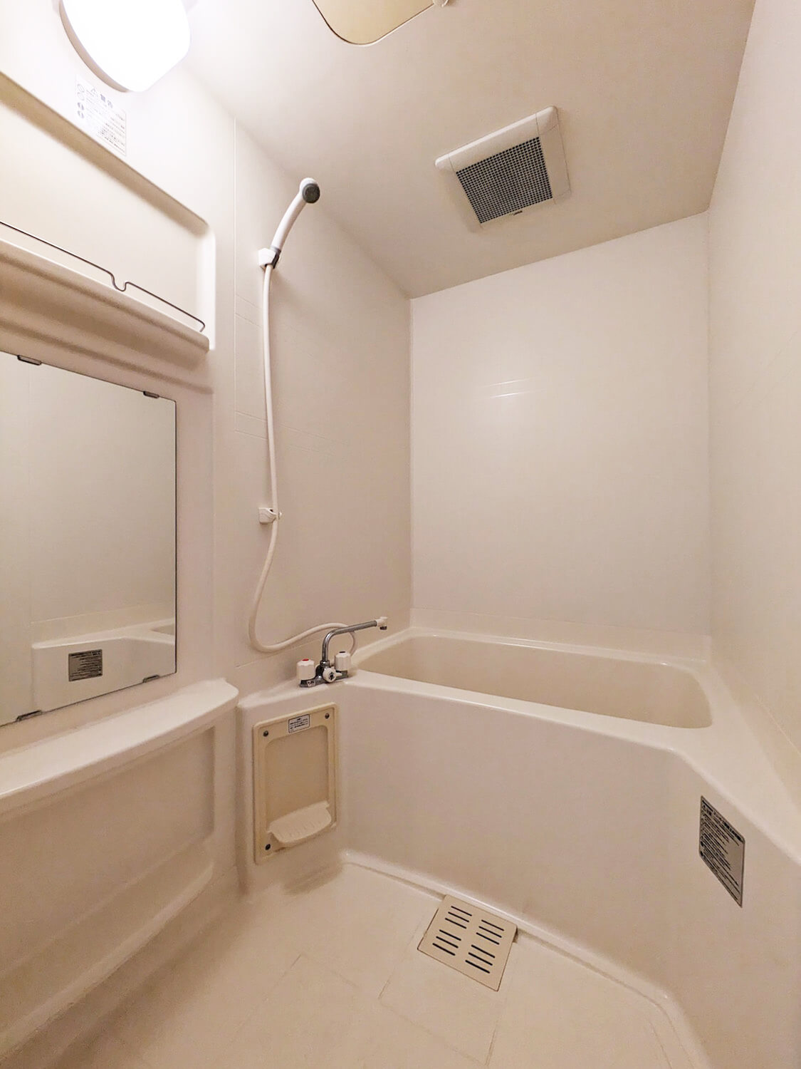 シャワールーム