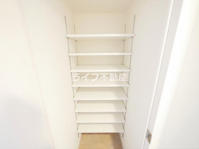収納