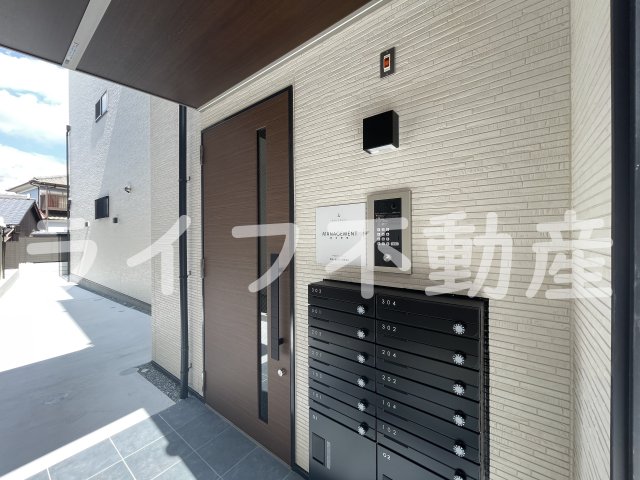 建物エントランス