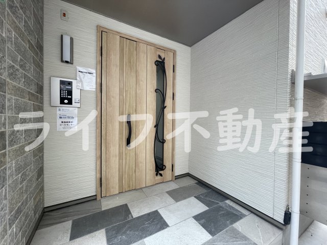 建物エントランス