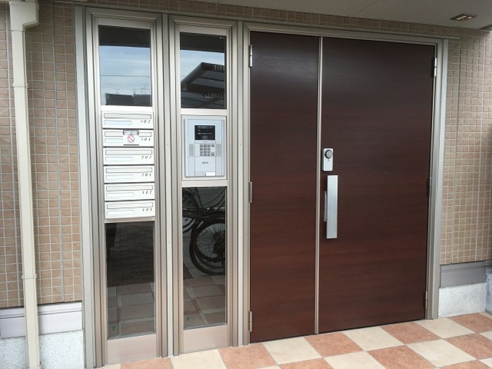 建物エントランス