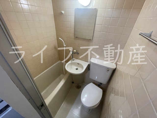 シャワールーム