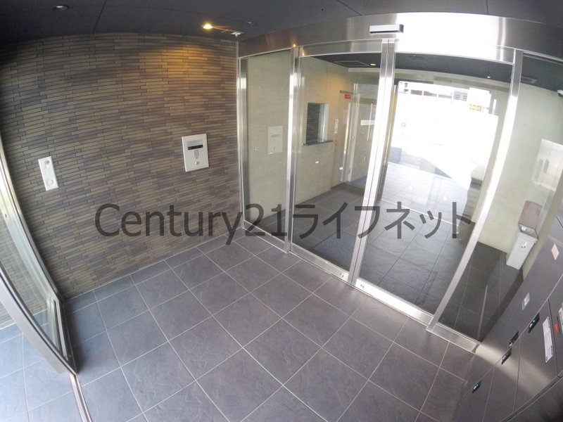 建物エントランス