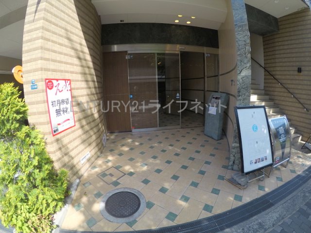 建物エントランス