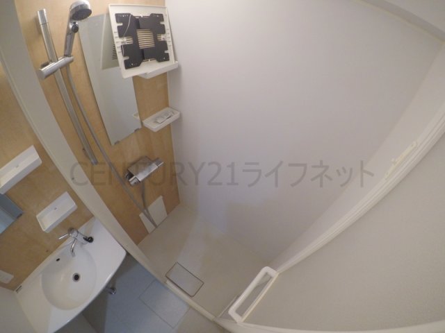 シャワールーム