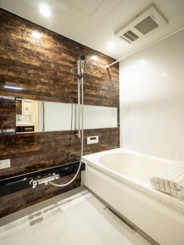 シャワールーム