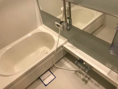 シャワールーム