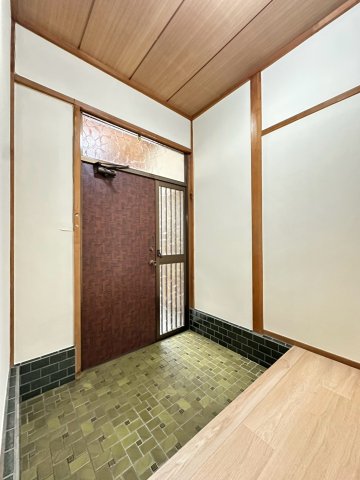 玄関
