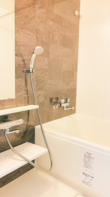 シャワールーム