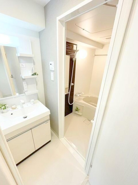 シャワールーム