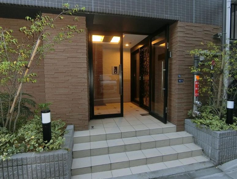 建物エントランス