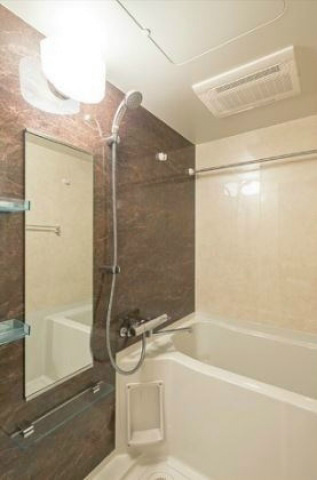 シャワールーム