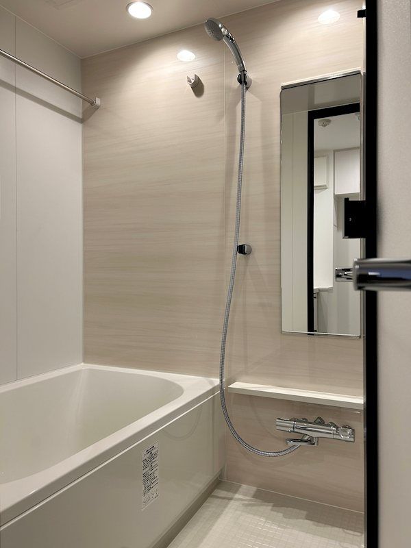 シャワールーム