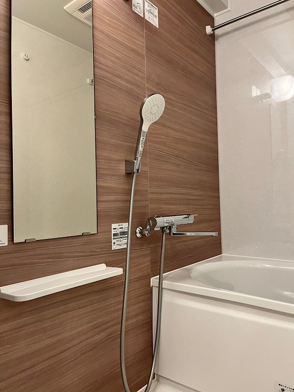 シャワールーム