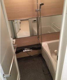 シャワールーム