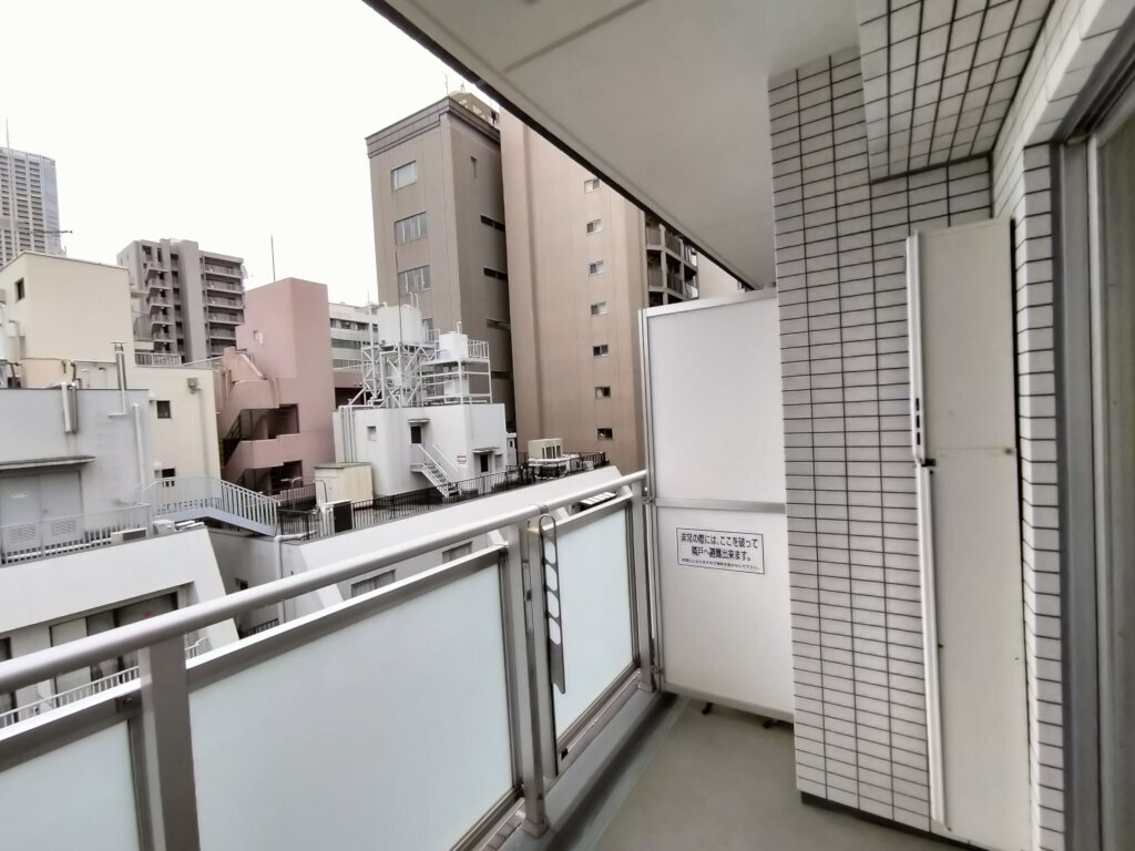 バルコニー