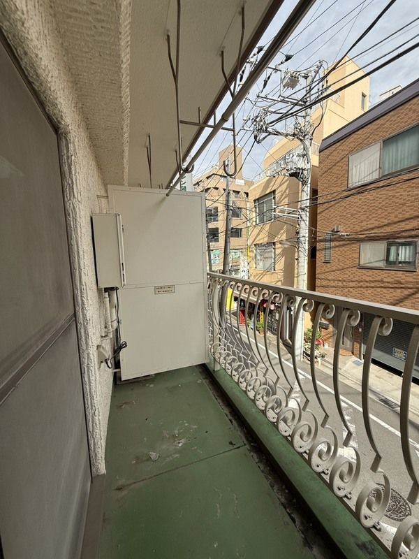 バルコニー