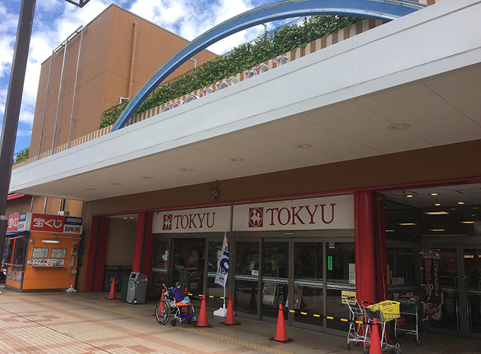 周辺