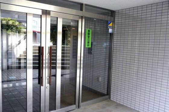 建物エントランス