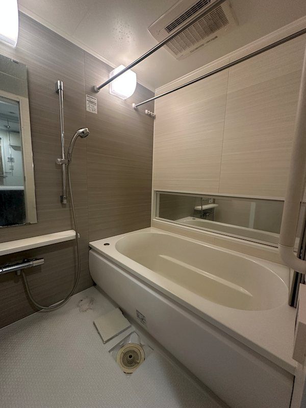 シャワールーム