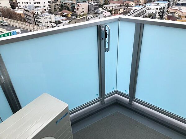 バルコニー