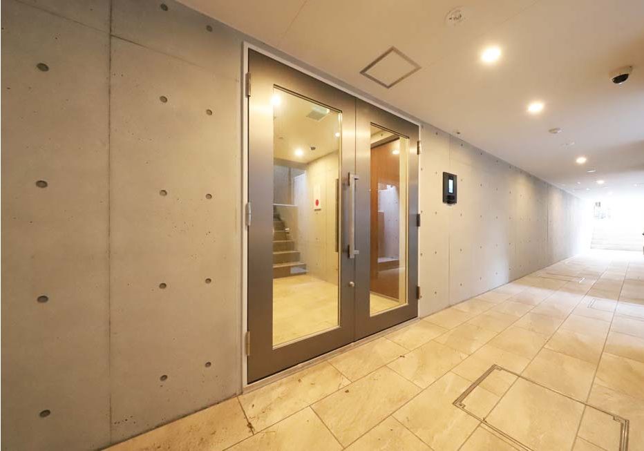 建物エントランス