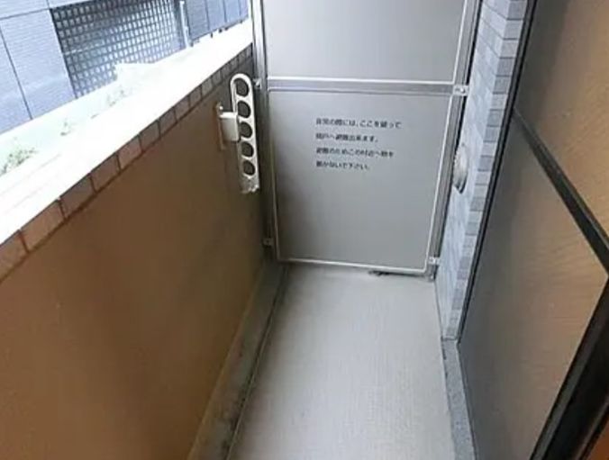バルコニー