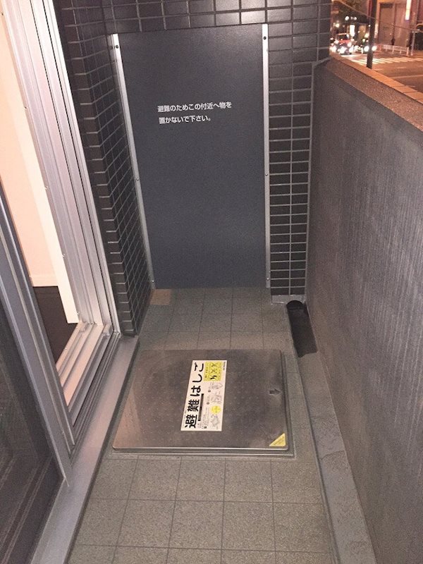 バルコニー