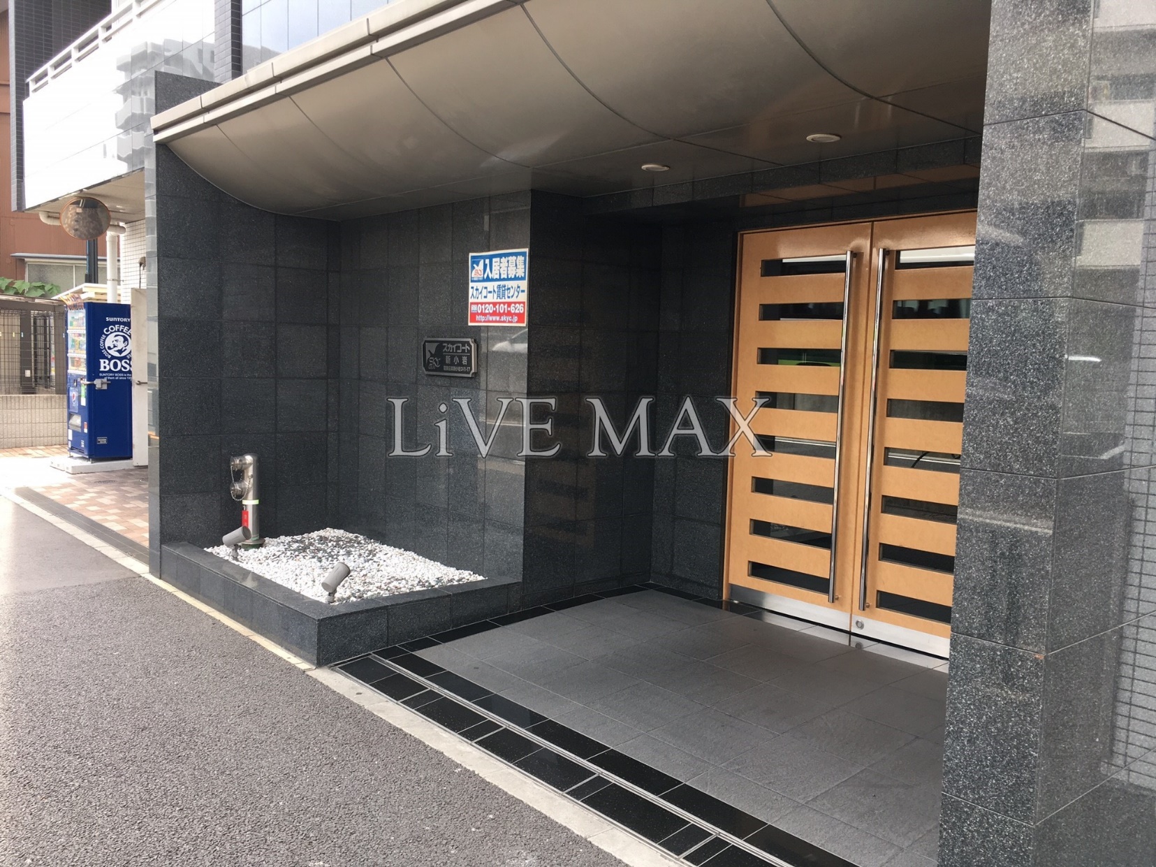 建物エントランス