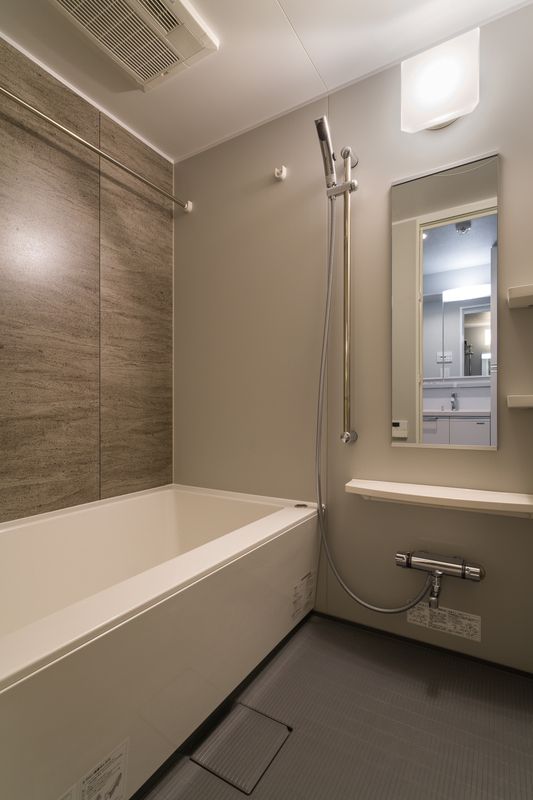 シャワールーム