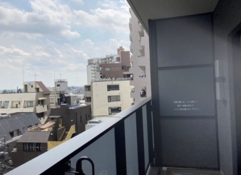 バルコニー