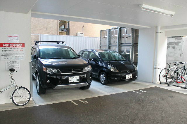 駐車場
