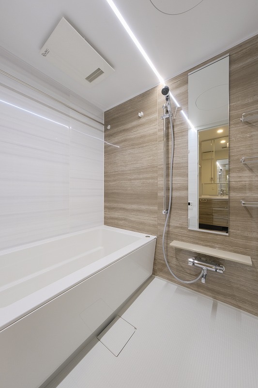 シャワールーム