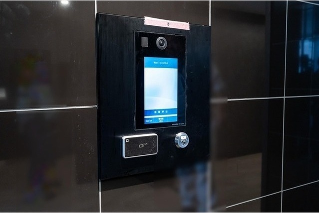 シャワールーム