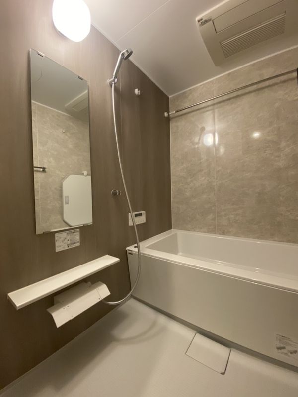 シャワールーム